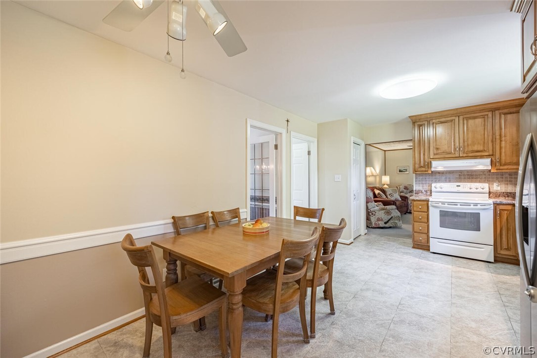 1206 Wellington Road Colonial Heights, VA 23834 - Photo 9 of 40 Gallery Image 9
