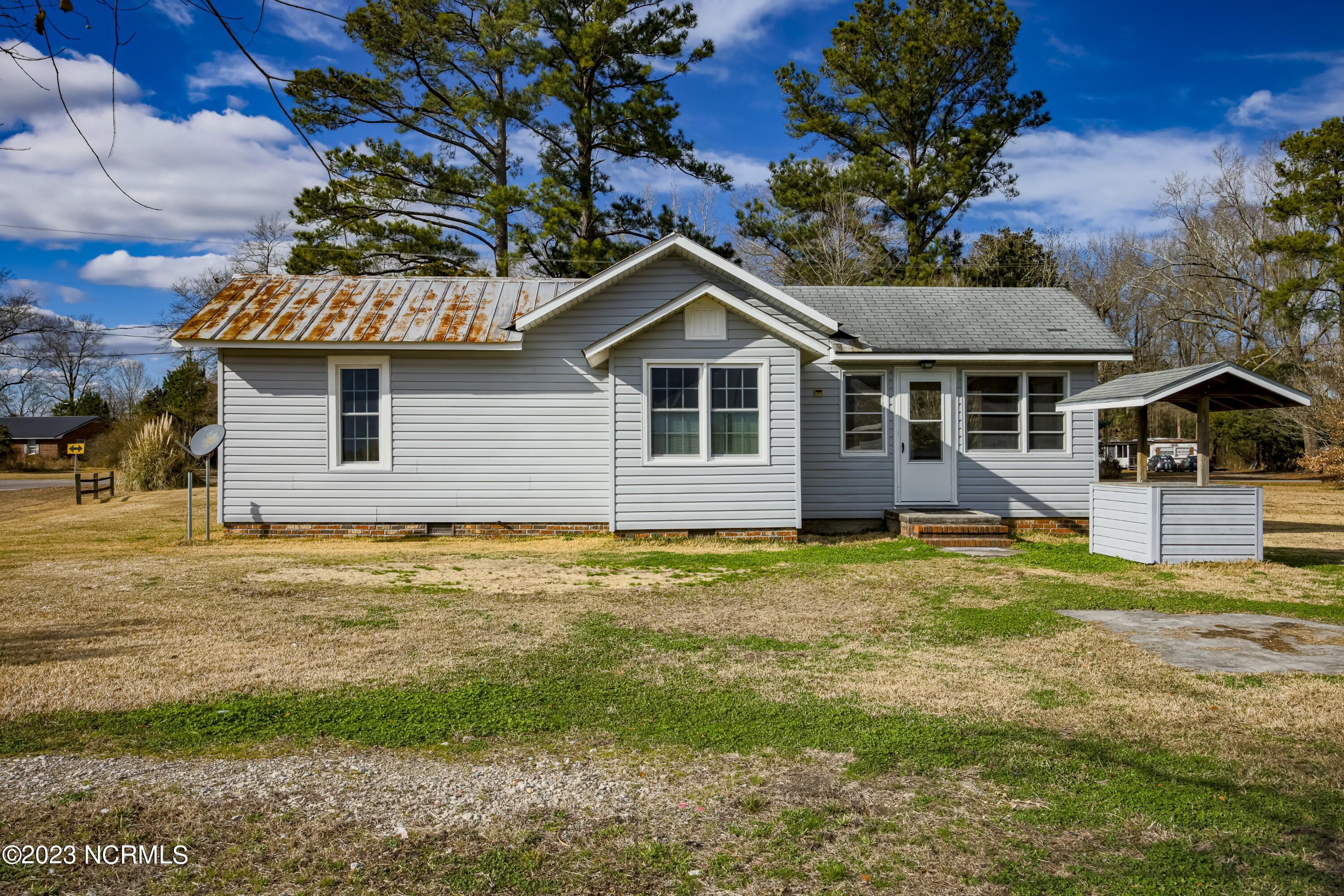 731 Jonestown Road Wallace, NC 28466 - Photo 4 of 47 _K6A5787 (Custom)