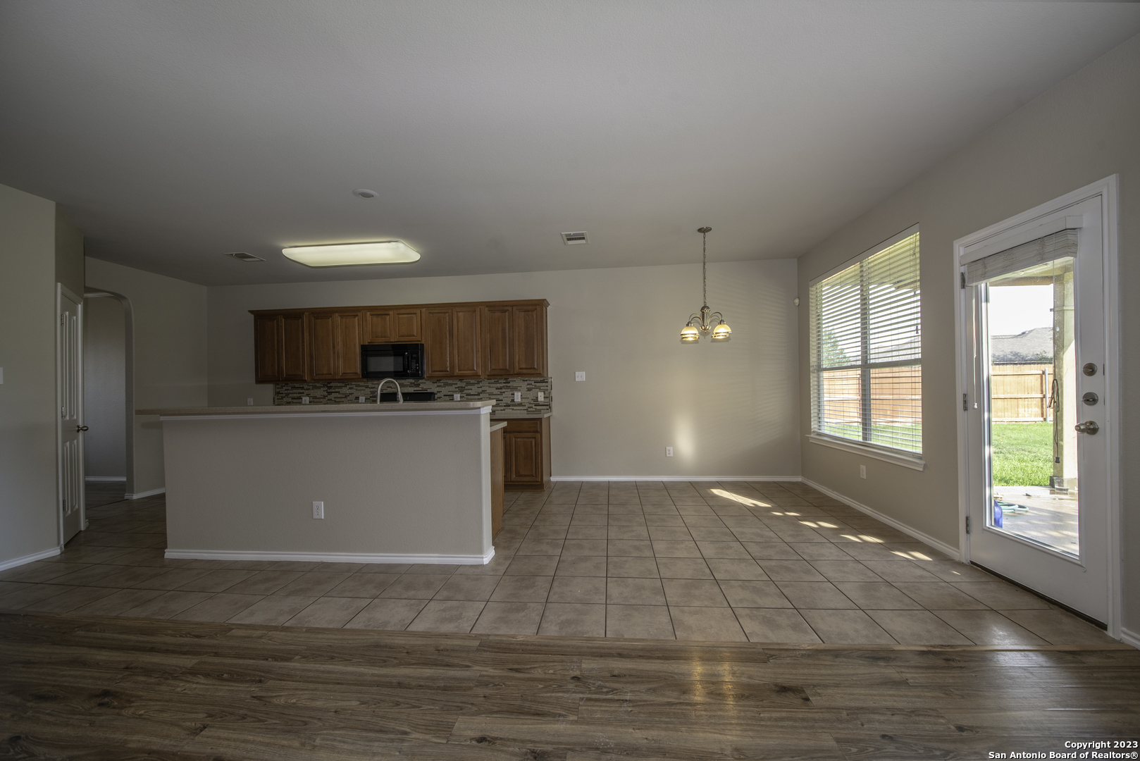 1209 Ruddy Duck New Braunfels, TX 78130 - Photo 5 of 34