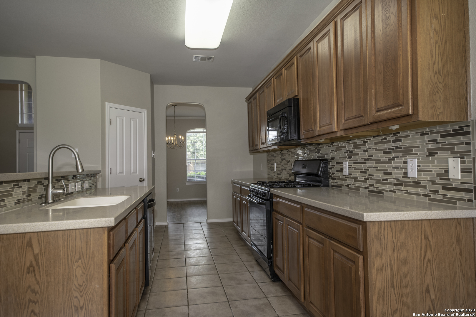 1209 Ruddy Duck New Braunfels, TX 78130 - Photo 6 of 34