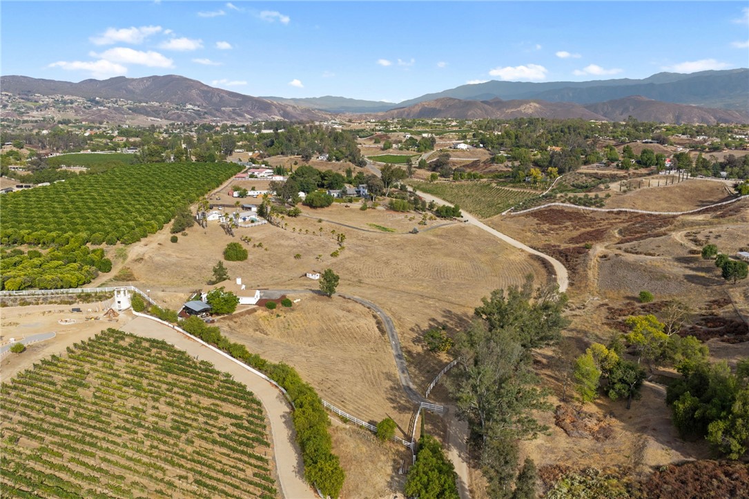 40752 Los Amantes Road Temecula, CA 92592 - Photo 62 of 64