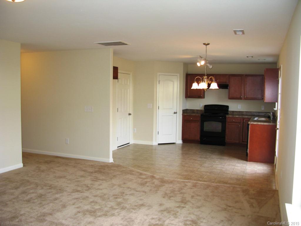 2312 Hart Road, Unit 3 Charlotte, NC 28214 - Photo 3 of 12 Gallery Image 3