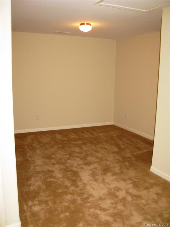 2312 Hart Road, Unit 3 Charlotte, NC 28214 - Photo 6 of 12 Gallery Image 6