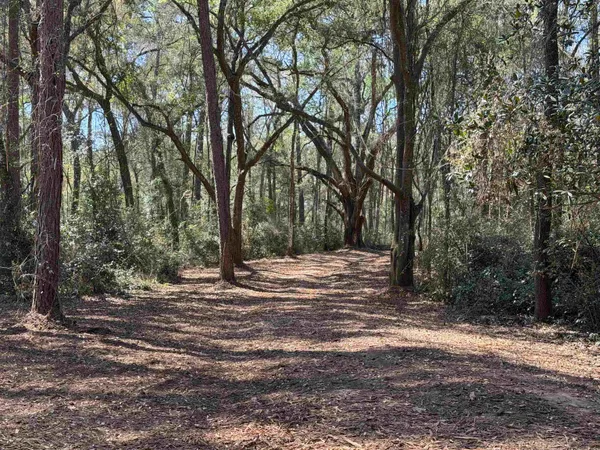 $469,000 | 241 Old Dirt Road, Tallahassee, FL 32317