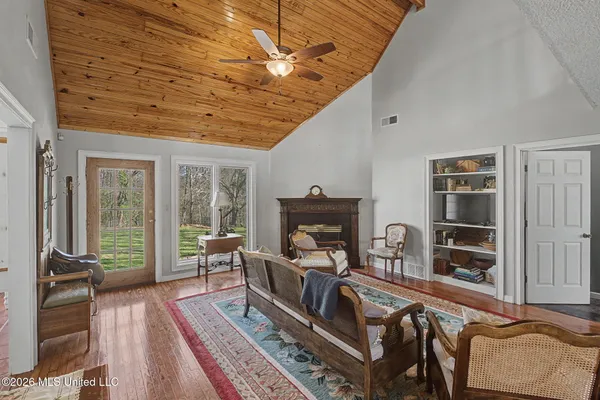$450,000 | 5480 Polk Lane, Olive Branch, MS 38654