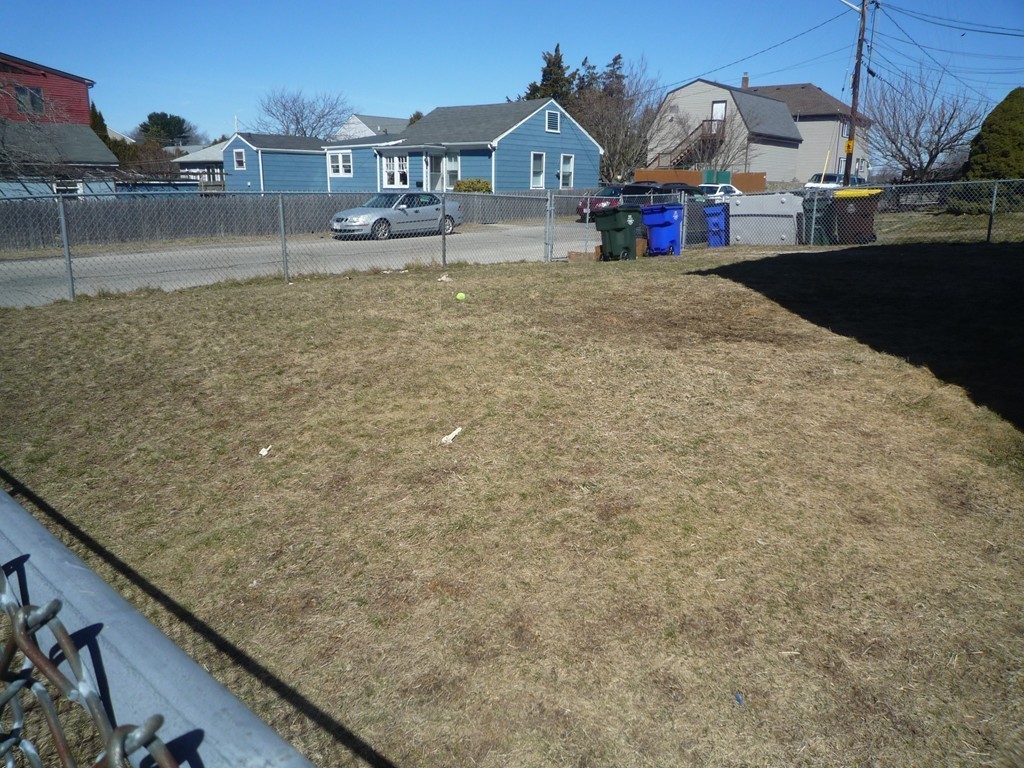 866 Cambridge Street Fall River, MA 02721 - Photo 20 of 21