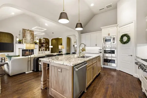 $1,239,000 | 5678 Highflyer Hills Trail, Frisco, TX 75036