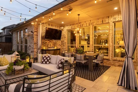 $1,239,000 | 5678 Highflyer Hills Trail, Frisco, TX 75036