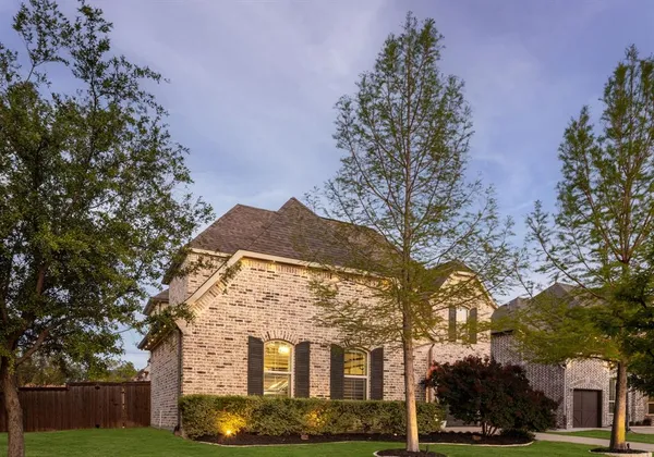 $1,239,000 | 5678 Highflyer Hills Trail, Frisco, TX 75036