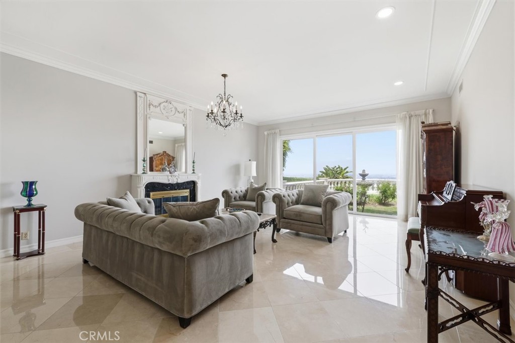 27310 Rainbow Ridge Road Palos Verdes Peninsula, CA 90274 - Photo 7 of 18