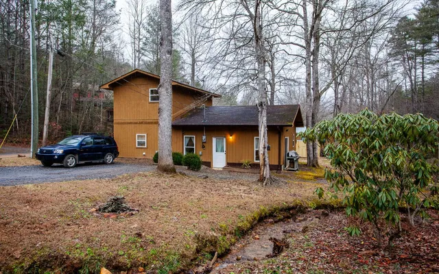 $259,900 | 55 Bluejay Lane, Marble, NC 28905