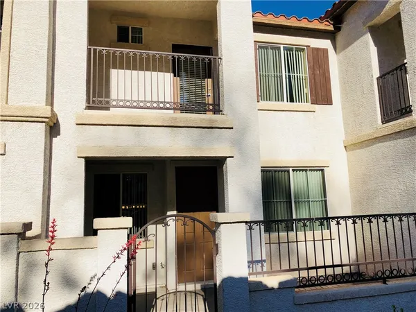 $1,895 | 1525 Spiced Wine Avenue, Unit 11102, Henderson, NV 89074