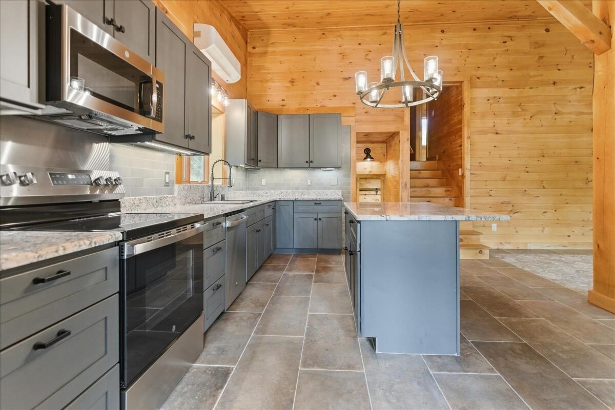 203 Belgrade Road Oakland, ME 04963 - Photo 70 of 78 42-DSC06472-2