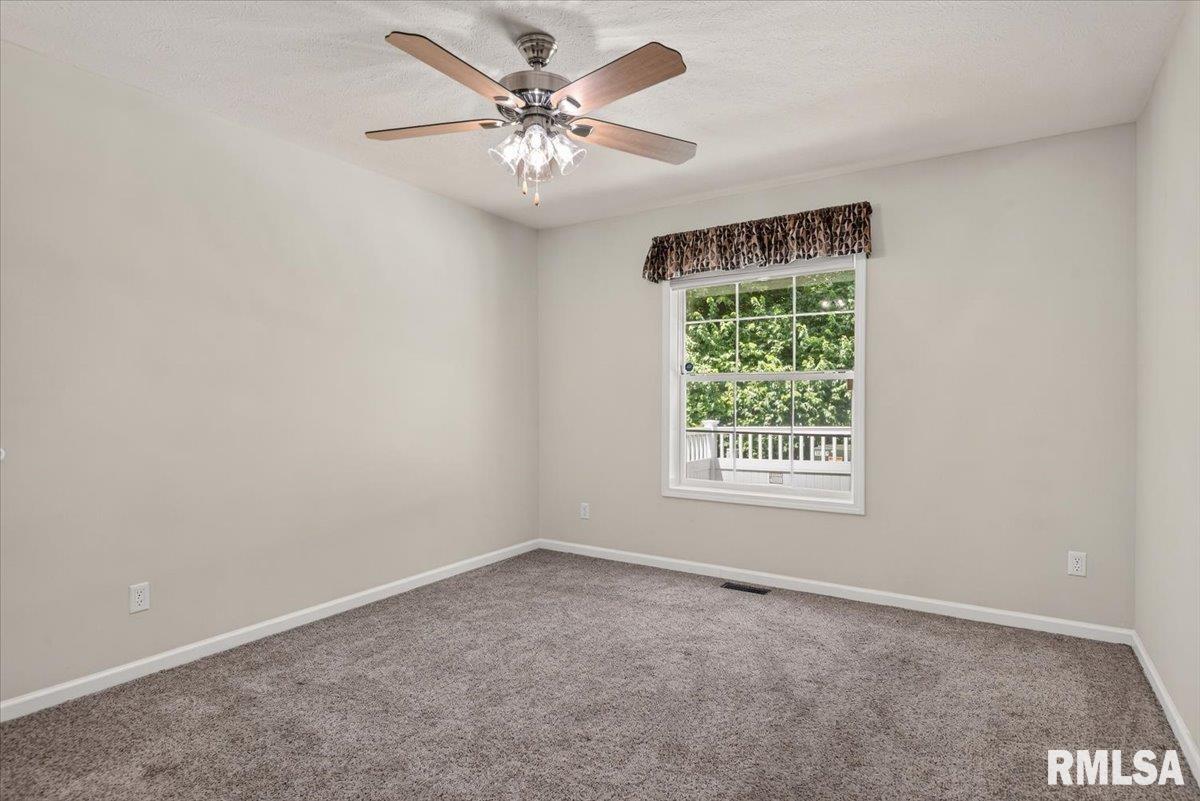 2800 Vía Rosso, Unit 631 Springfield, IL 62703 - Photo 27 of 39