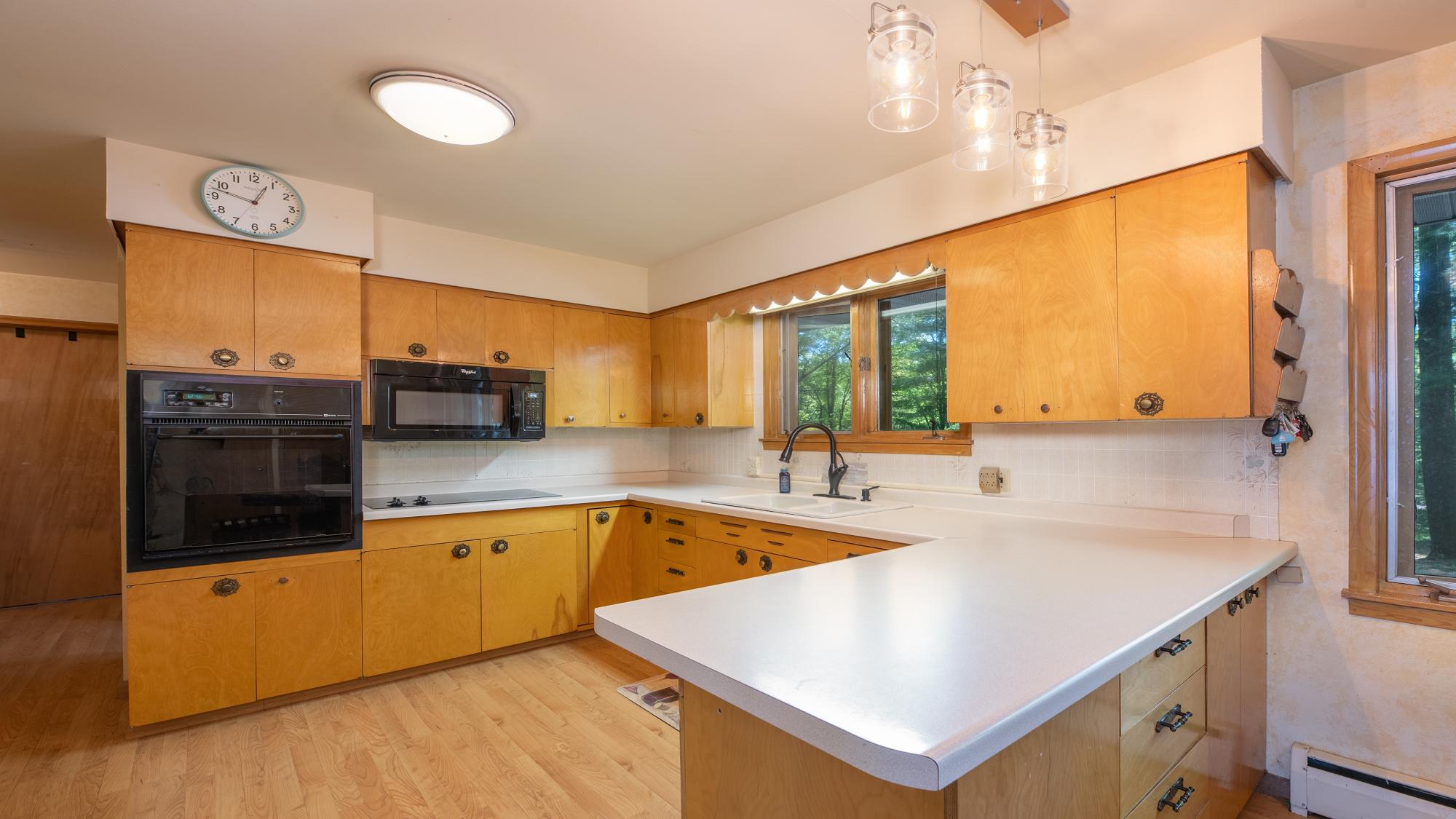4672 Shepard Lake Road Rhinelander, WI 54501 - Photo 5 of 40 Gallery Image 5