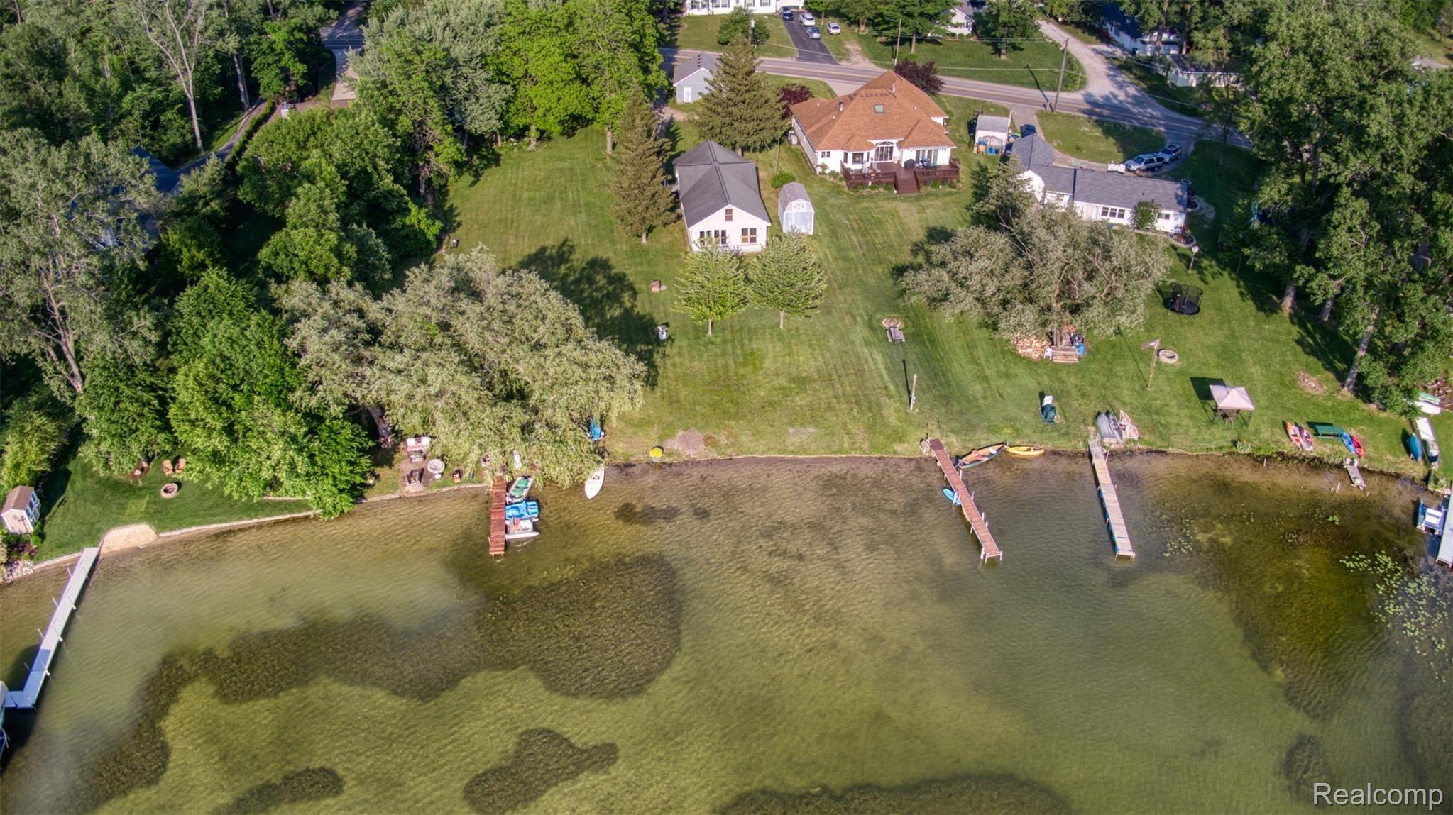 10310 Kress Road Pinckney, MI 48169 - Photo 4 of 35 DJI_0610_8.jpg