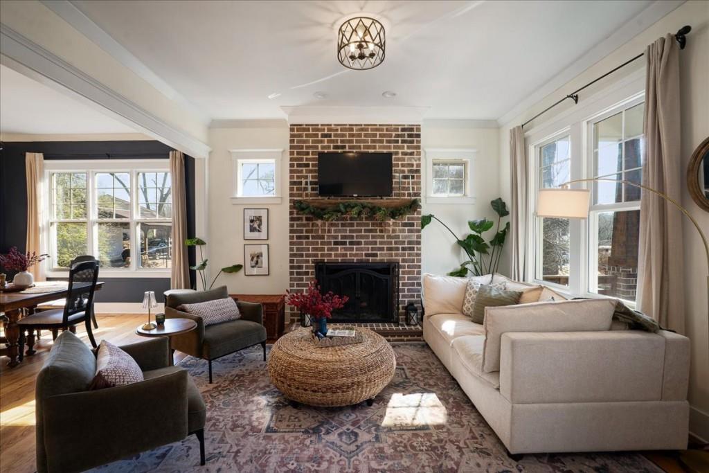 435 Walton Street Monroe, GA 30655 - Photo 7 of 52