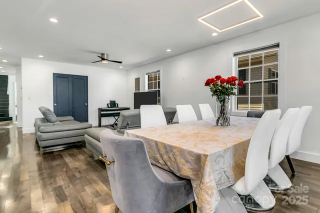 $525,000 | 215 East Oakview Road, Asheville, NC 28806