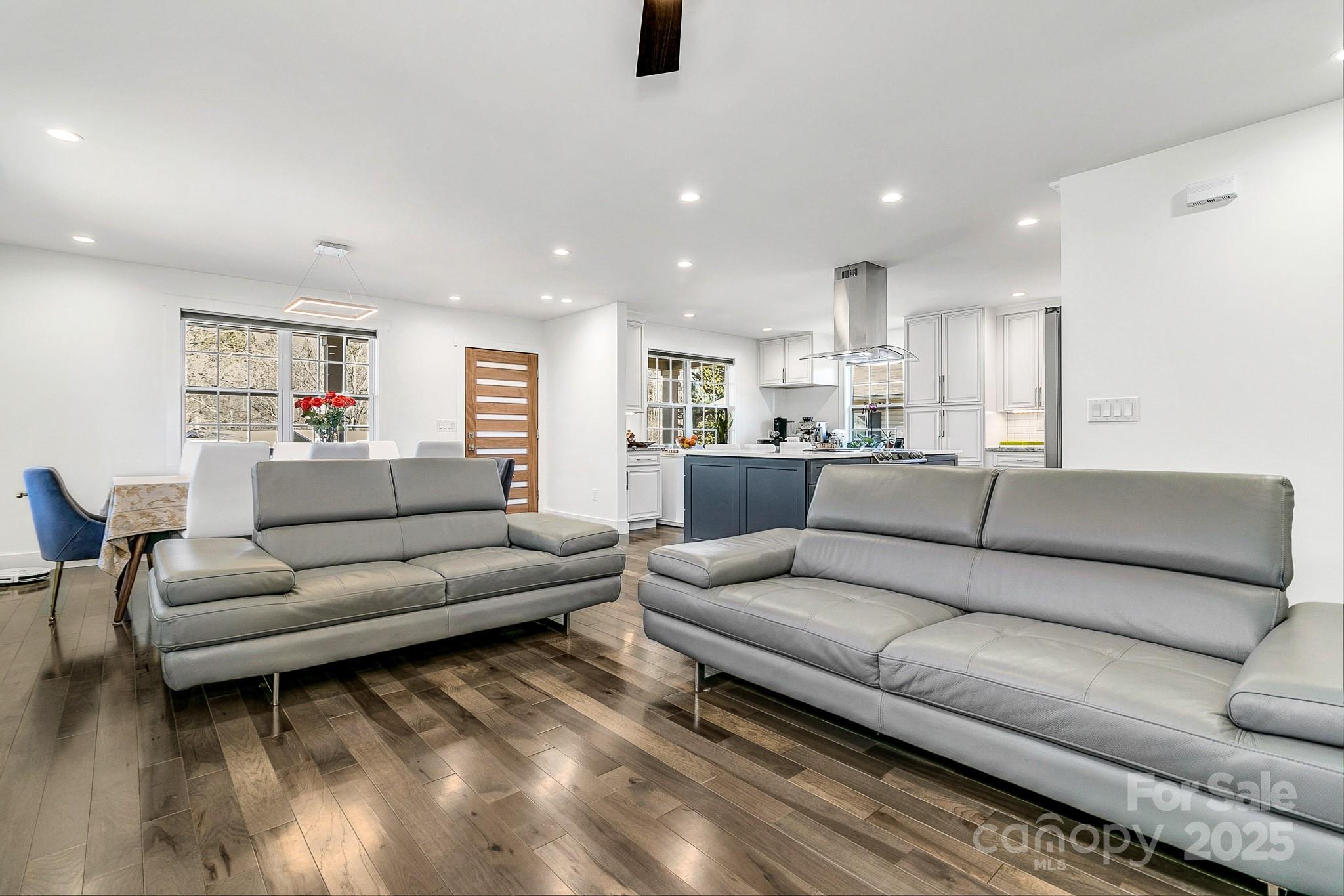 215 East Oakview Road Asheville, NC 28806 - Photo 18 of 42