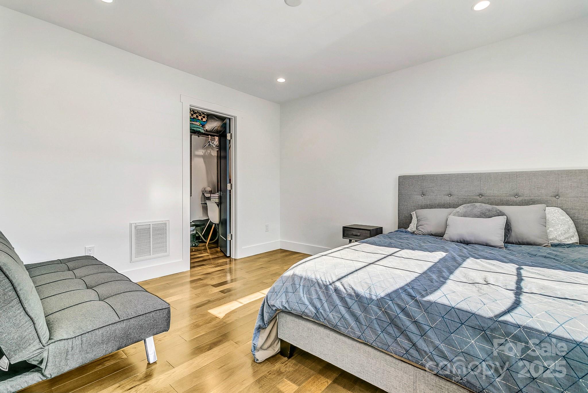 215 East Oakview Road Asheville, NC 28806 - Photo 36 of 42