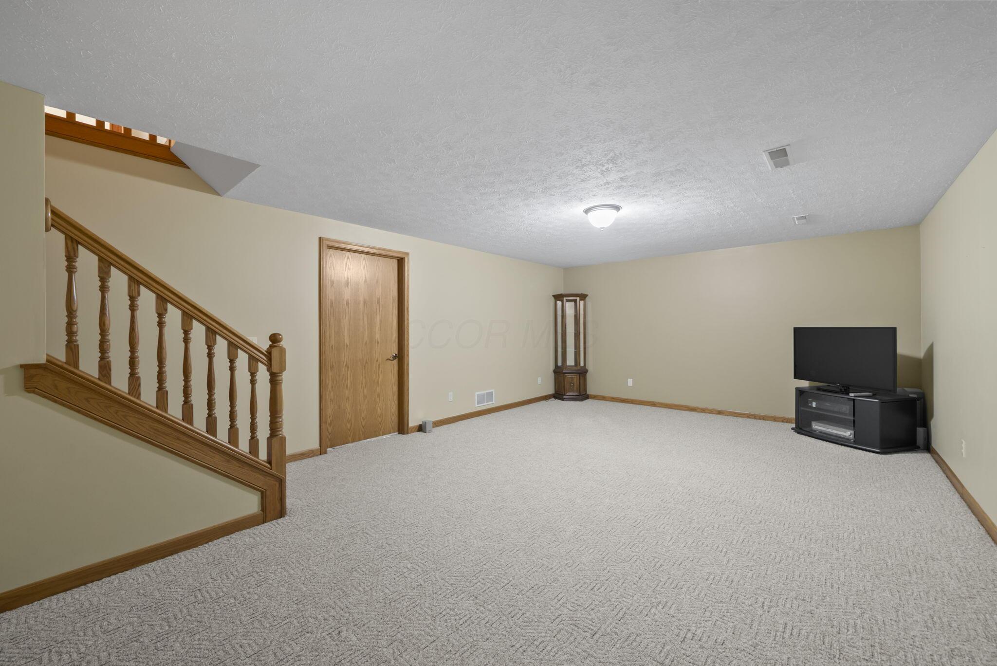 5 Compass Point Court Mount Vernon, OH 43050 - Photo 31 of 44 46-web-or-mls-DSC06876