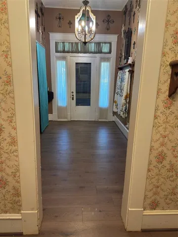 $350,000 | 818 East Elm Street, Hillsboro, TX 76645