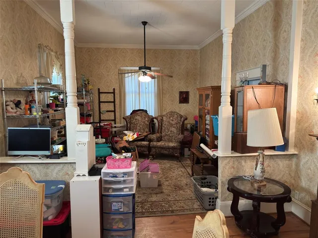 $350,000 | 818 East Elm Street, Hillsboro, TX 76645