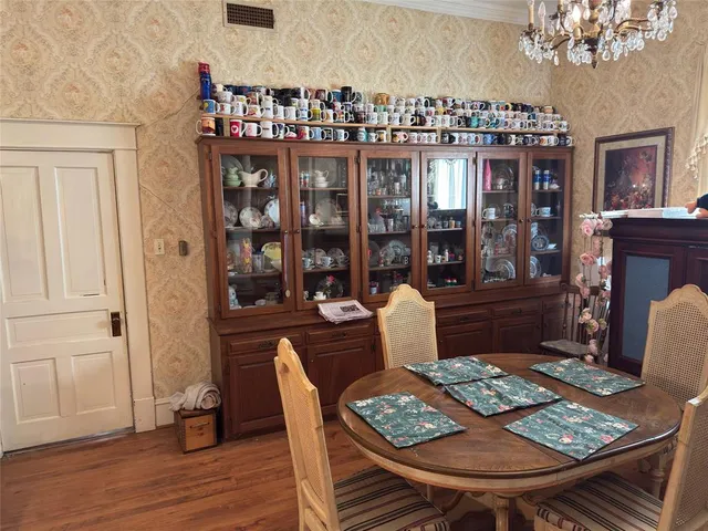 $350,000 | 818 East Elm Street, Hillsboro, TX 76645