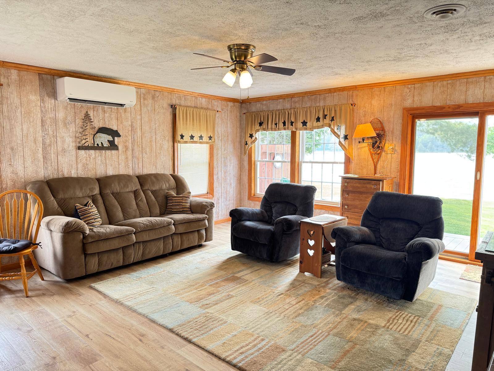 107 East Echo Lake Road Presque Isle, ME 04769 - Photo 21 of 40 Living Room