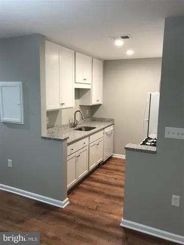 $201,900 | 118 Mountain Road, Unit 3A, Glen Burnie, MD 21060