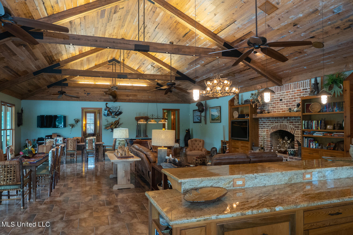 6300 Highway 22 Edwards, MS 39066 - Photo 26 of 54 Lake House-6231099