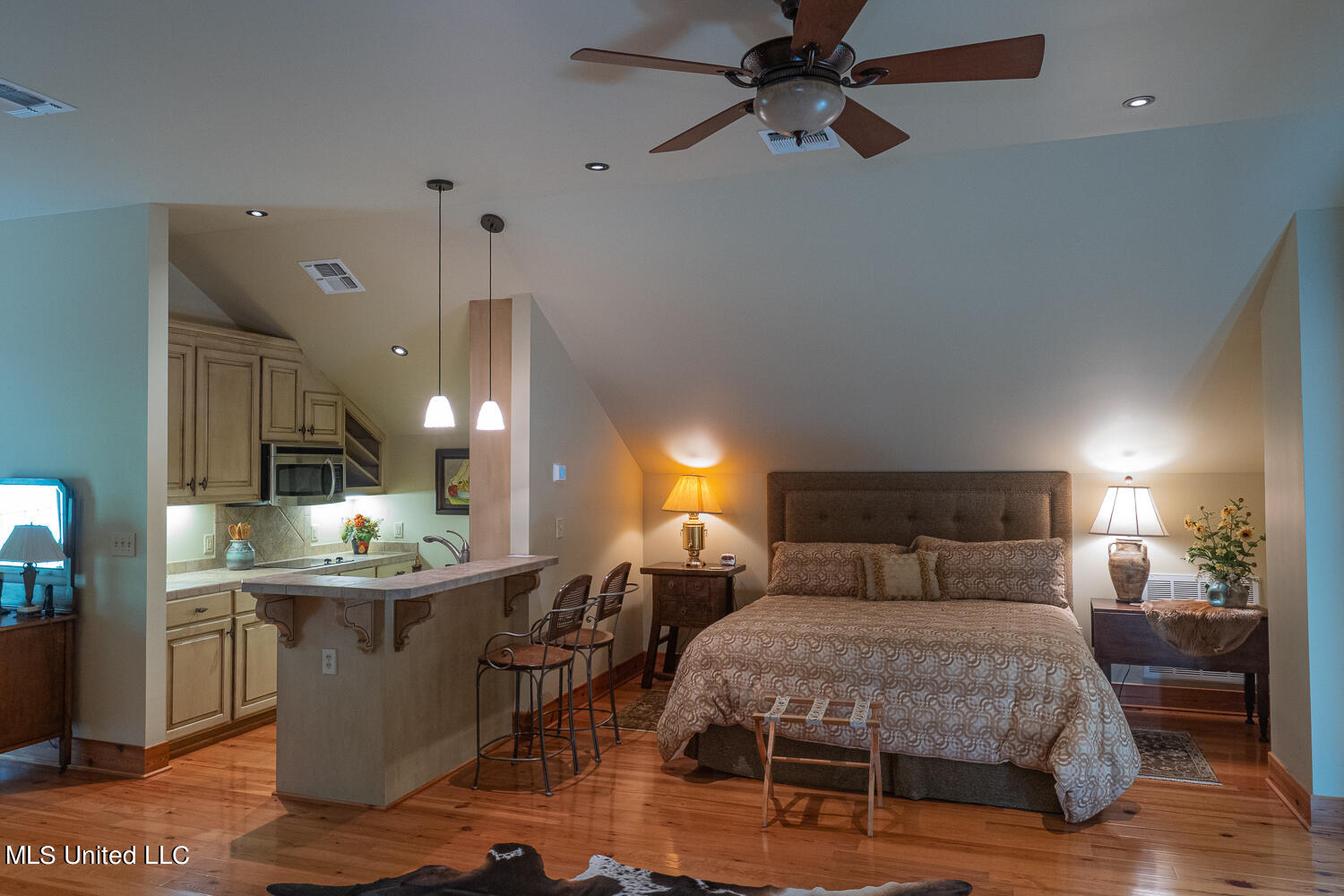 6300 Highway 22 Edwards, MS 39066 - Photo 41 of 54 Lake House-6231196