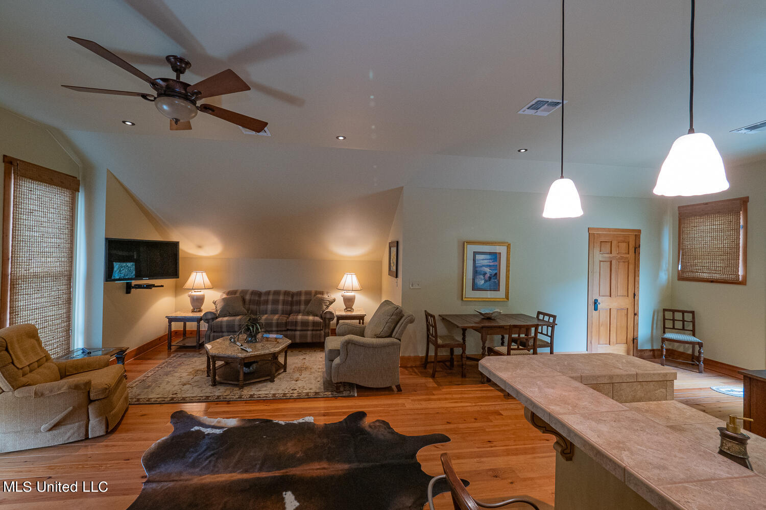 6300 Highway 22 Edwards, MS 39066 - Photo 42 of 54 Lake House-6231200