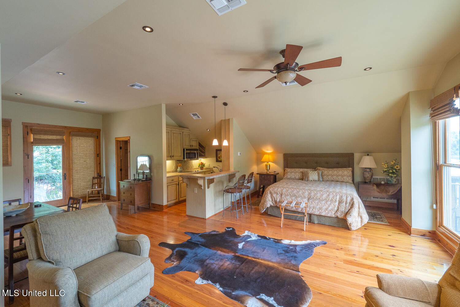 6300 Highway 22 Edwards, MS 39066 - Photo 44 of 54 Lake House-6231213