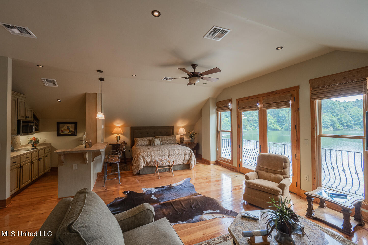 6300 Highway 22 Edwards, MS 39066 - Photo 45 of 54 Lake House-6231219
