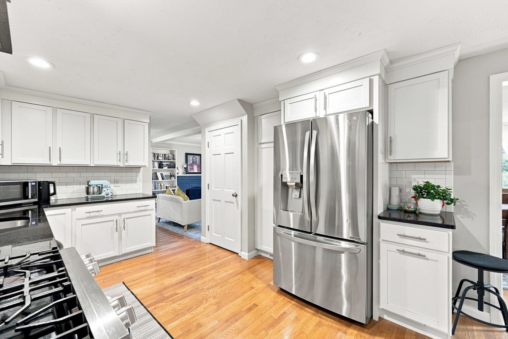 25 Mohawk Path Bellingham, MA 02019 - Photo 15 of 42 Gallery Image 15