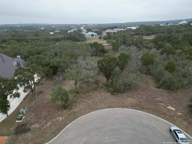 $184,900 | 926 Belle Oaks Boulevard, Bulverde, TX 78163