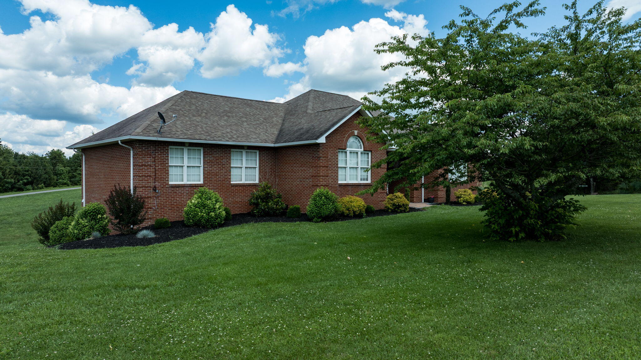 320 Alice Roy Road Windsor, KY 42565 - Photo 15 of 165 19-web-or-mls-WindsorHouseandLot-117