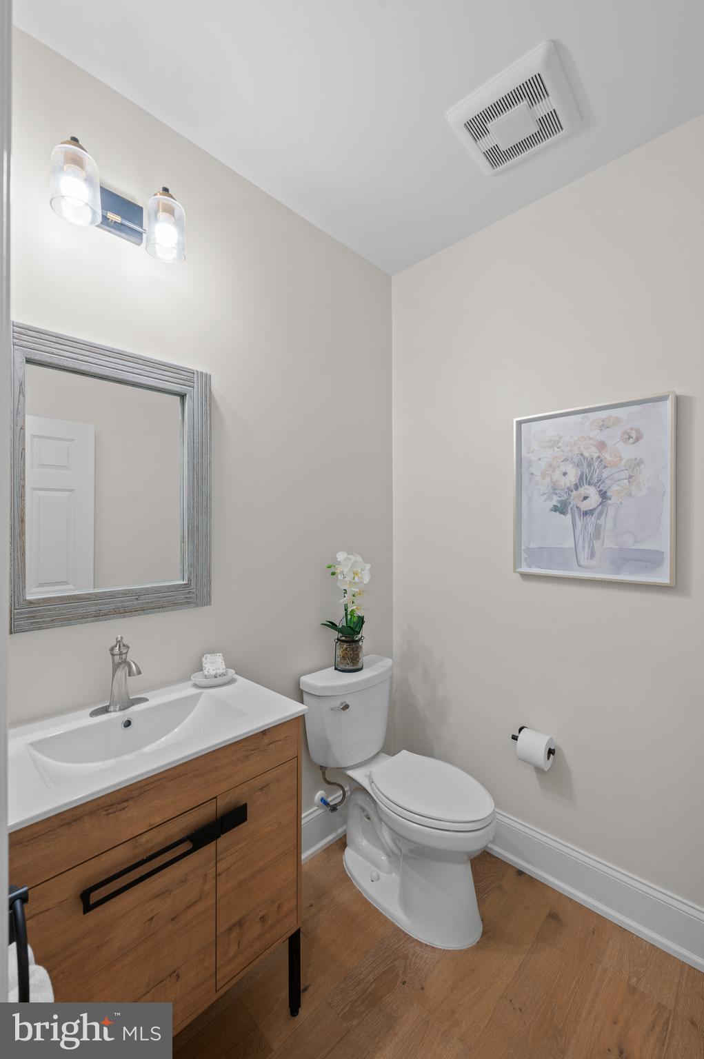 2 Laurel Drive Malvern, PA 19355 - Photo 21 of 59 Formal Half Bath