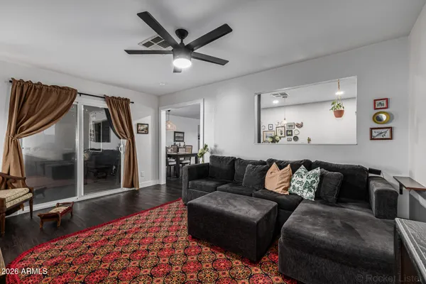 $575,000 | 2200 North Los Altos Drive, Chandler, AZ 85224
