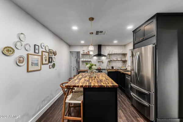 $575,000 | 2200 North Los Altos Drive, Chandler, AZ 85224