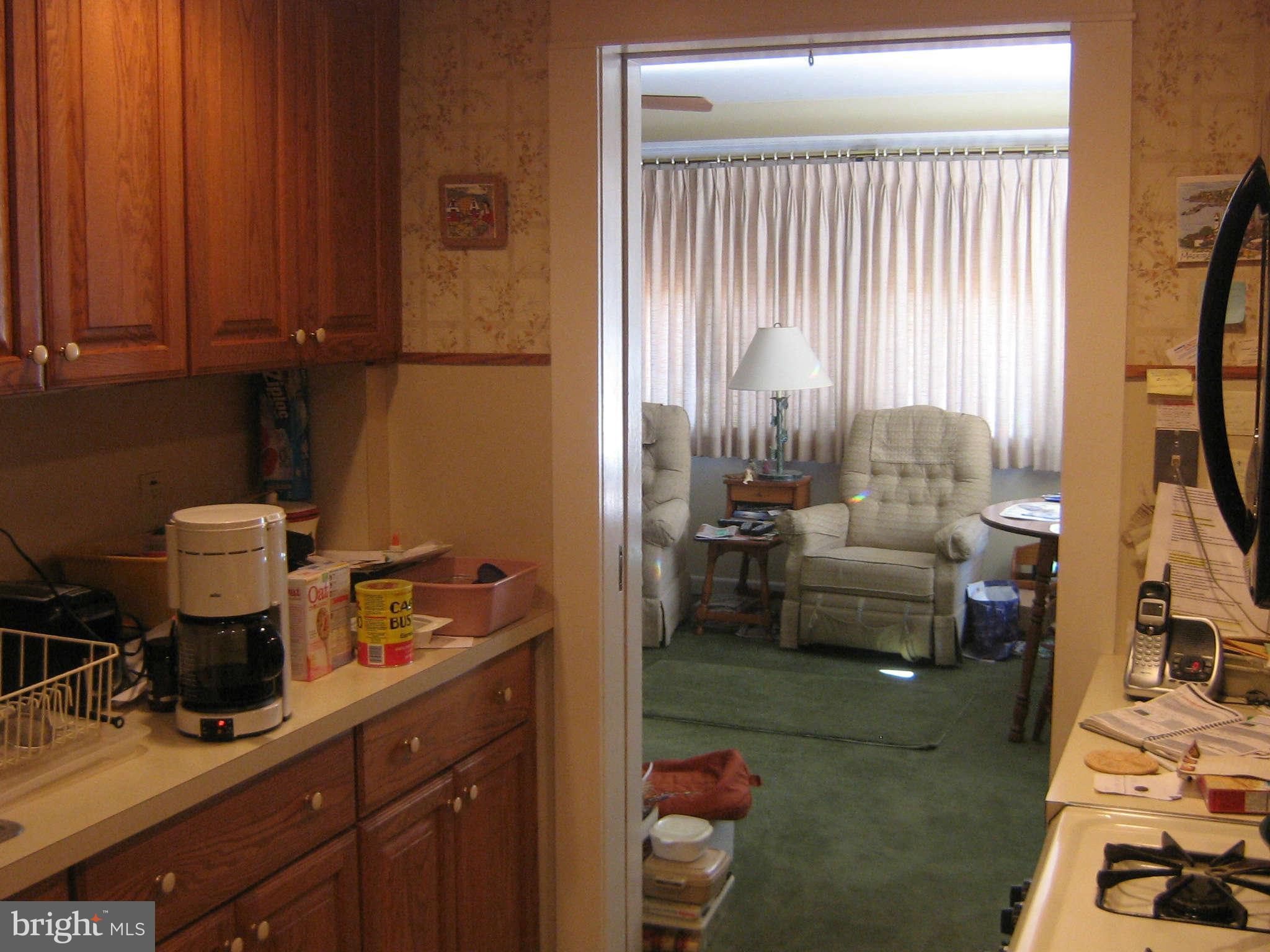 2811 Homecrest Circle Silver Spring, MD 20906 - Photo 12 of 30 Kitchen