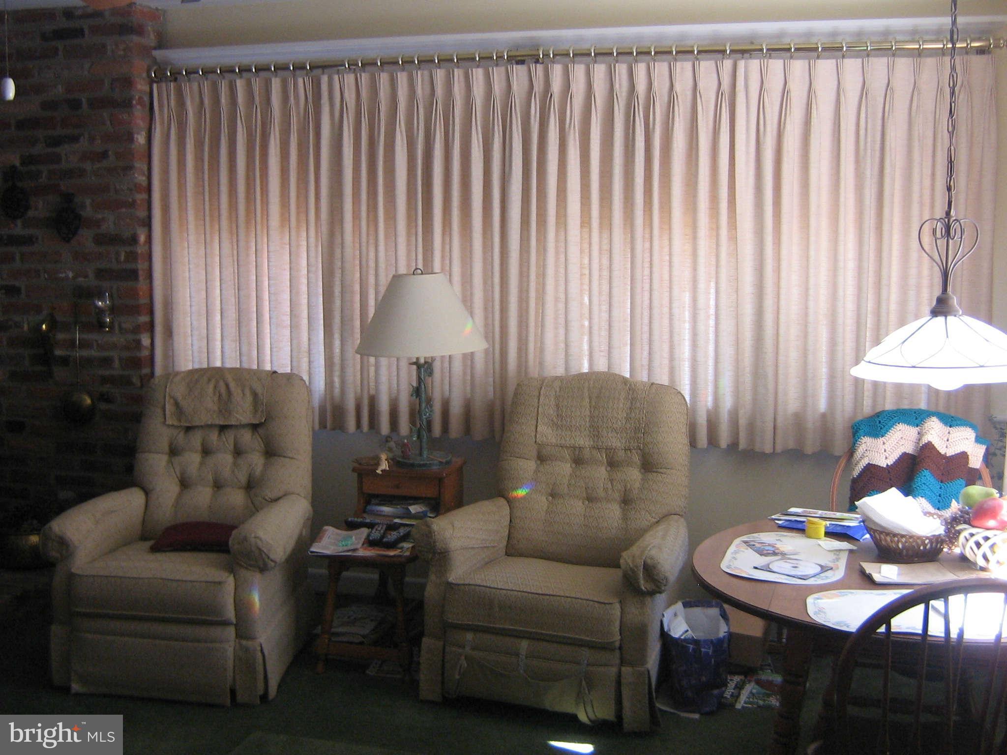 2811 Homecrest Circle Silver Spring, MD 20906 - Photo 13 of 30 Family Room