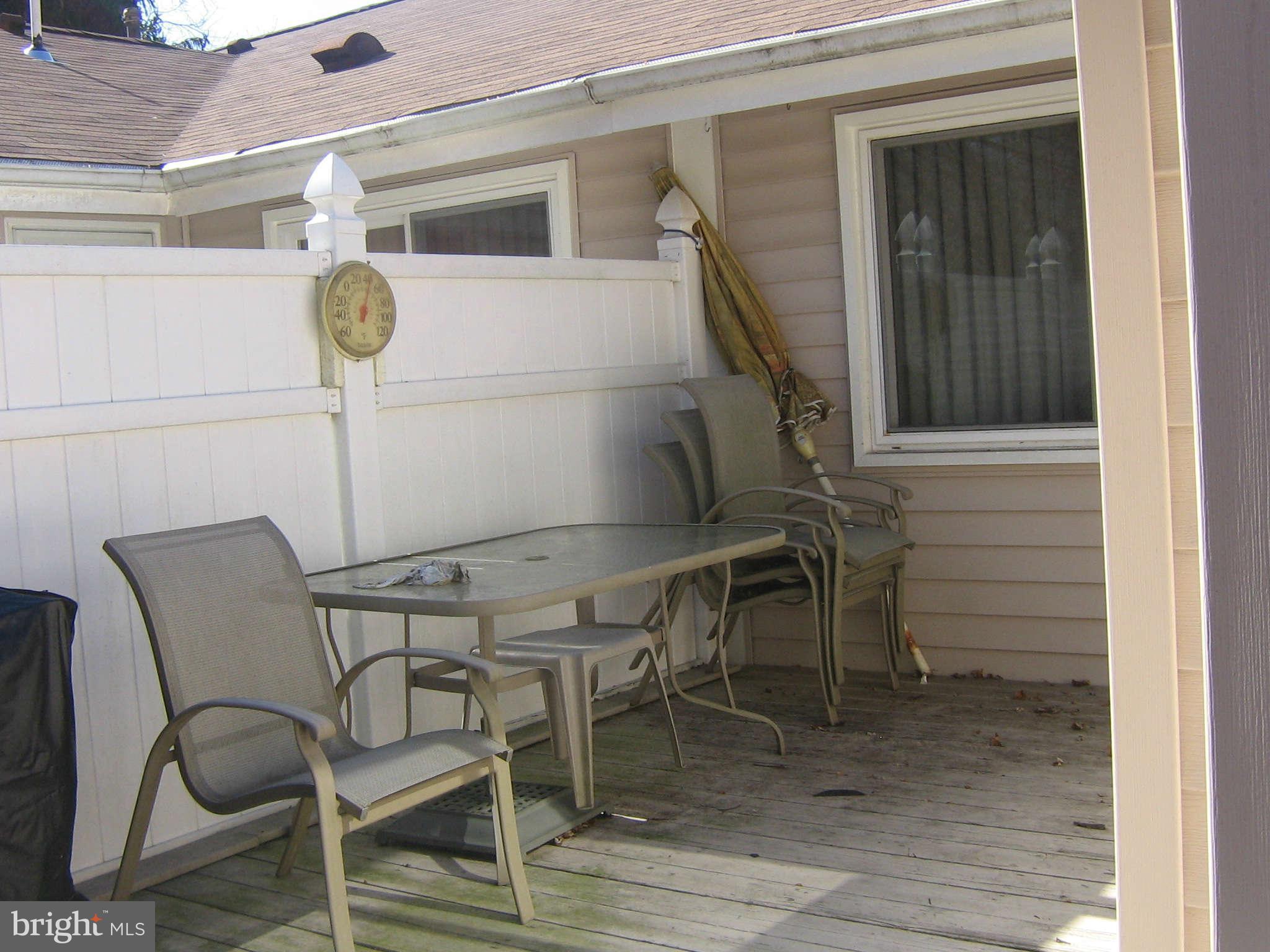 2811 Homecrest Circle Silver Spring, MD 20906 - Photo 25 of 30 Exterior (Rear)