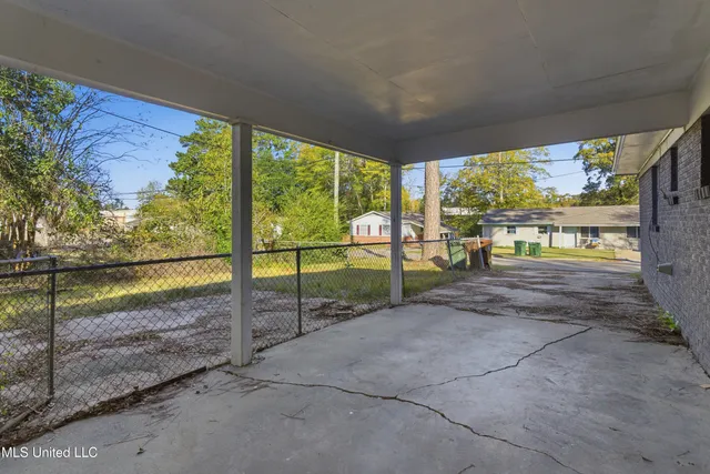 $109,000 | 1401 South 26th Avenue, Hattiesburg, MS 39402