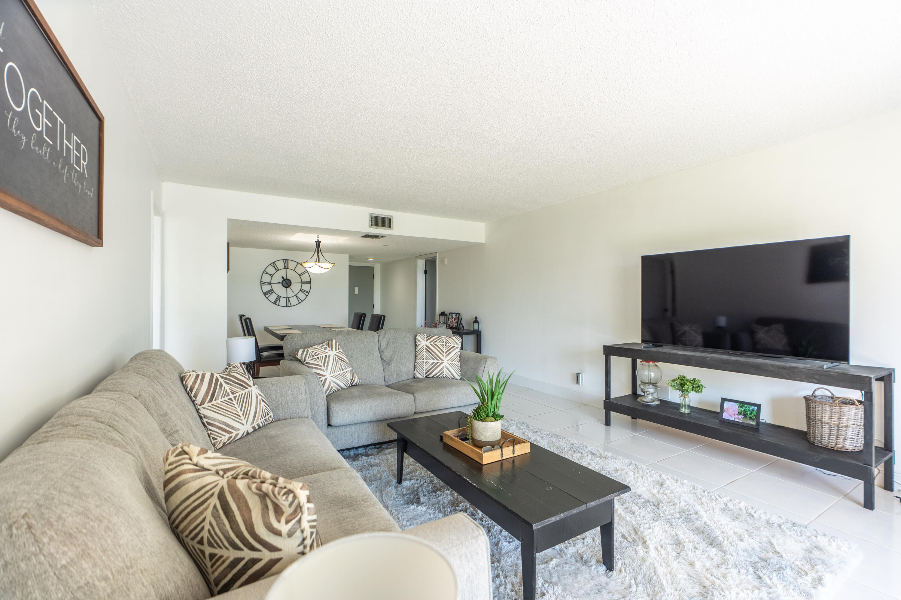16401 Golf Club Road, Unit 113 Weston, FL 33326 - Photo 4 of 65 DSC01990