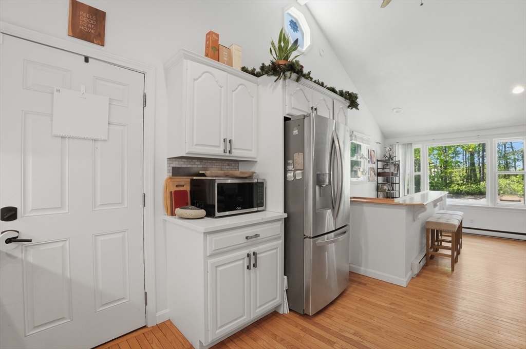 514 Wareham Road Plymouth, MA 02360 - Photo 6 of 42 Gallery Image 6