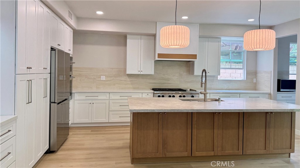 22 Rising Sun Irvine, CA 92620 - Photo 3 of 15