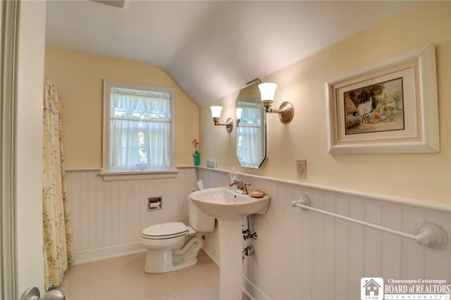 $425,000 | 8 Ivy Lane, Busti, NY 14750