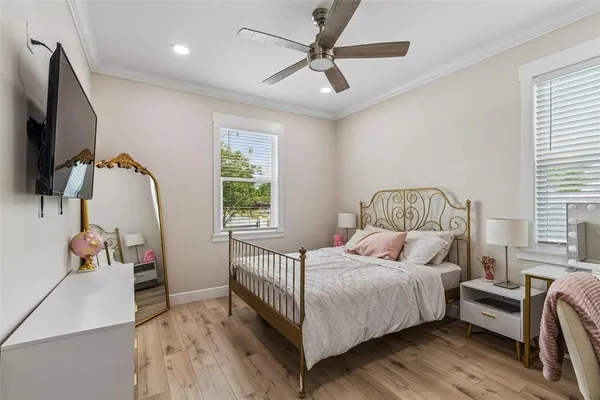 $560,000 | 1901 West Cluster Avenue, Tampa, FL 33604
